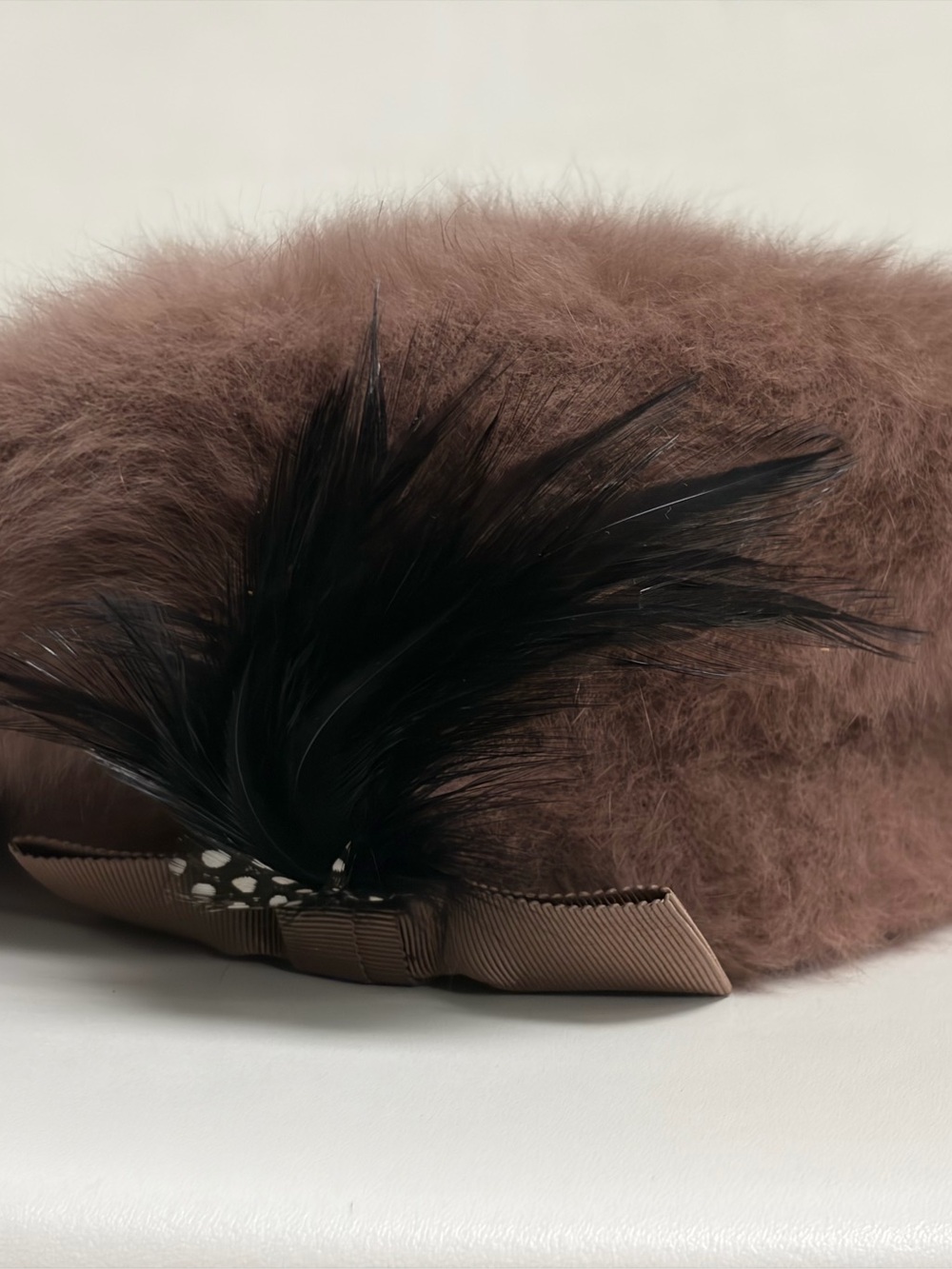 KANGOL vintage Brown Feather Accent Beret Hat